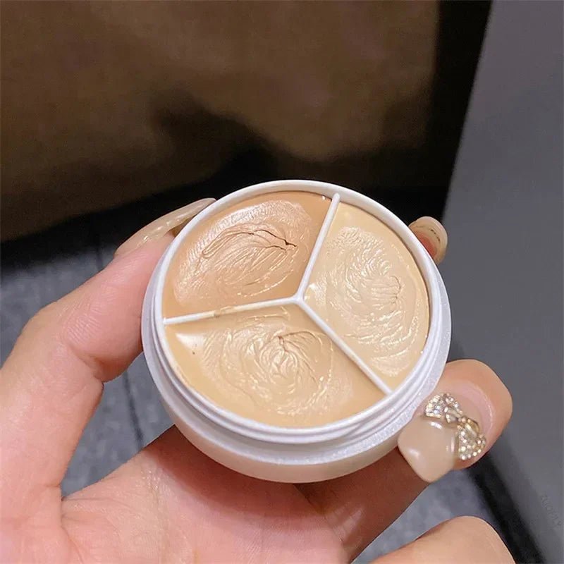 Sweet Mint 3-Color Concealer Palette – Brightening Coverage for Flawless Skin - Cosmetics Store