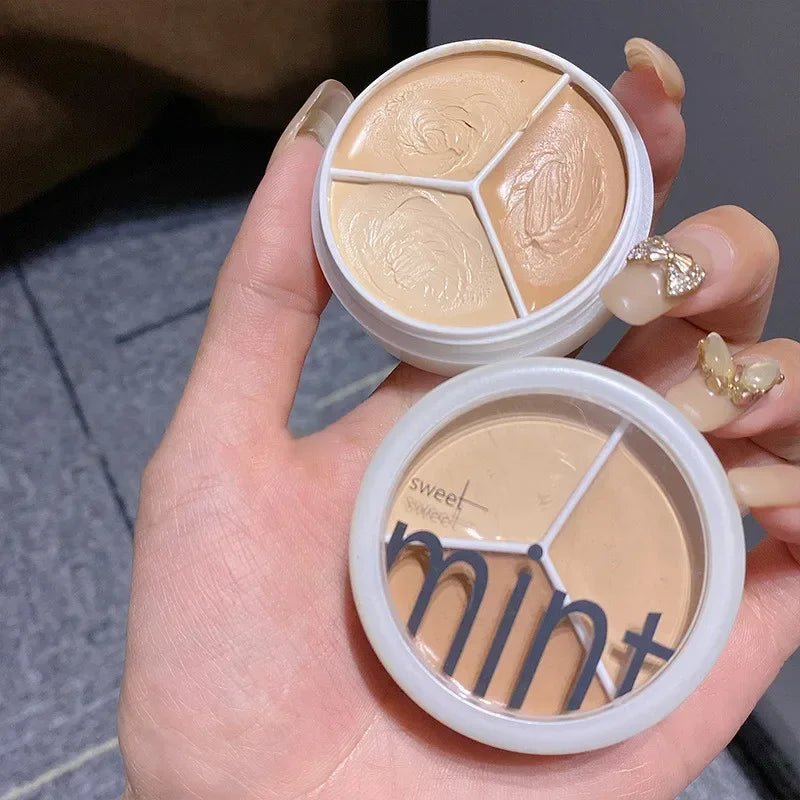 Sweet Mint 3-Color Concealer Palette – Brightening Coverage for Flawless Skin - Cosmetics Store